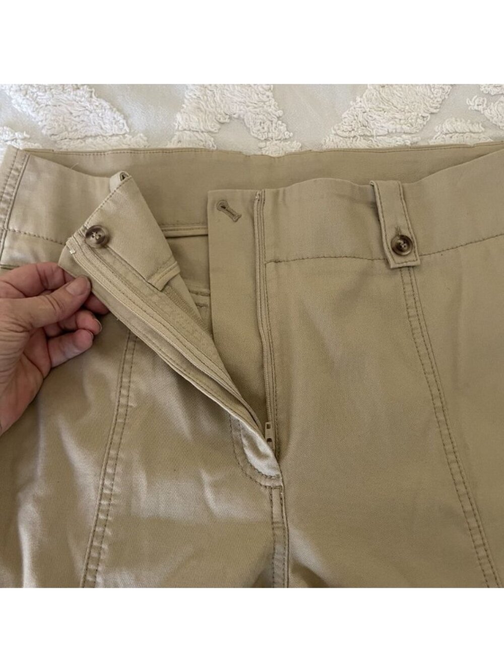 Chico's Pants 0.5R US Size 6R High Waisted Tan Trousers Wide leg Utility Safari - Picture 7 of 10